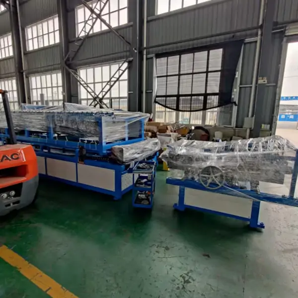 masine iz kine spremne za slanje