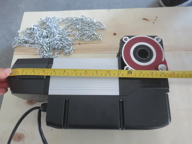 Checking product dimensions and quality
